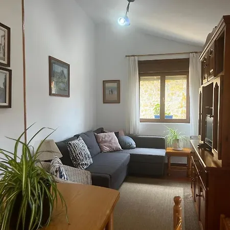 Camin De La Reina * San Juan de Parres