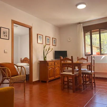 Apartament Camin De La Reina